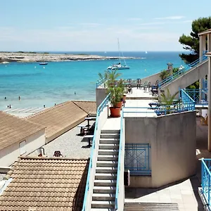 le-pescadou.fr-provencehotel.com/
